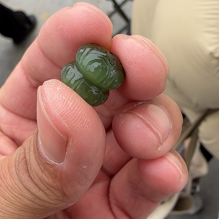 和田玉（碧玉）颈饰未镶嵌