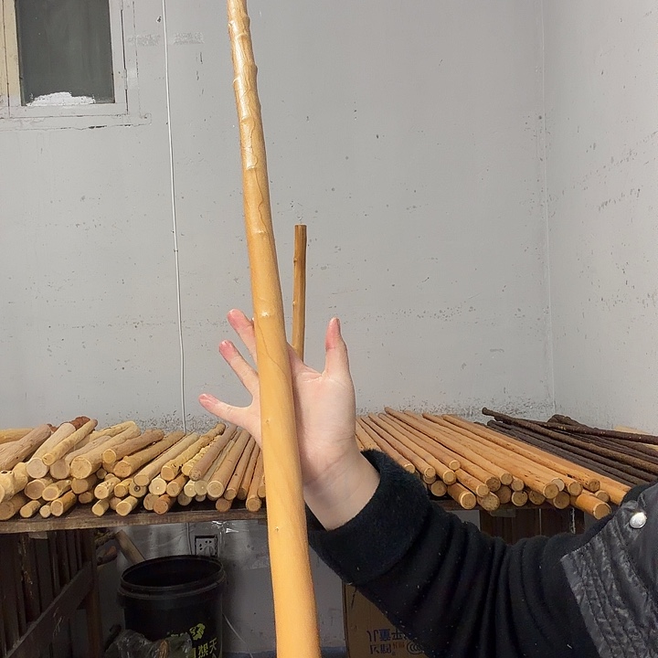 意***鸣秦岭石山红荀子鞭杆