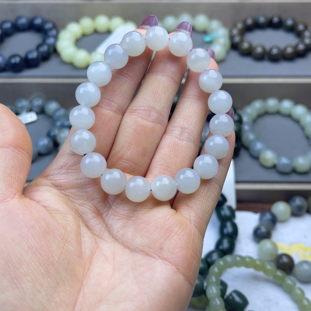 和田玉手链未镶嵌