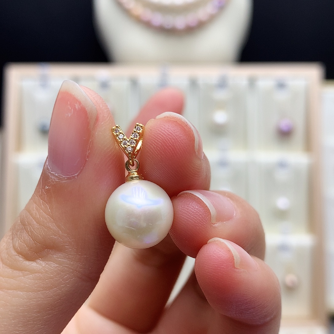 淡水珍珠颈饰合金