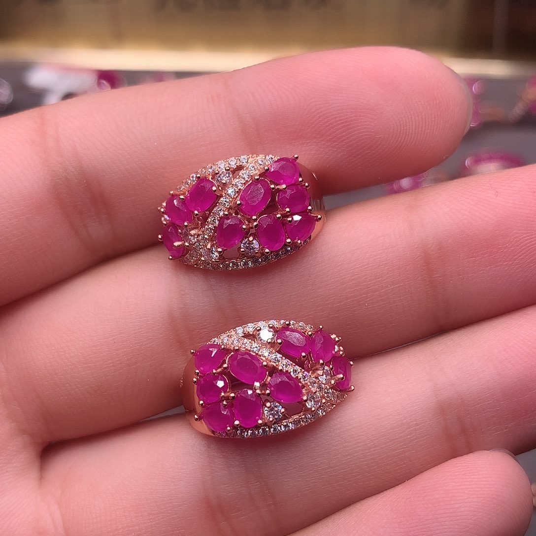 红宝石耳饰银S925镶嵌