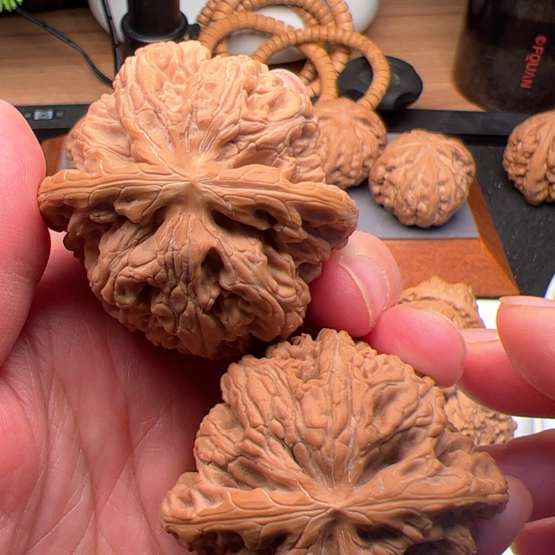 文玩核桃把件粗筋