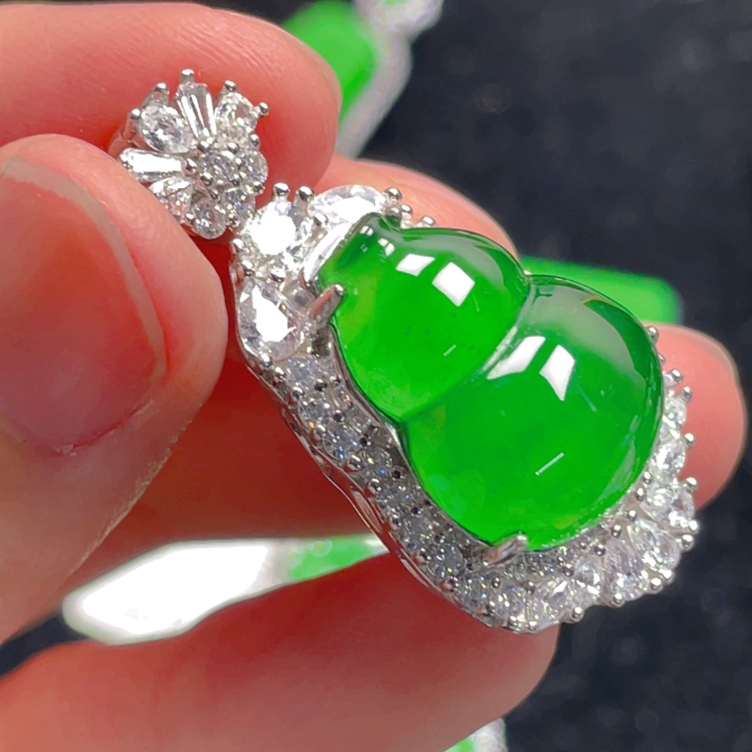 翡翠吊坠(不含链)银S925镶嵌