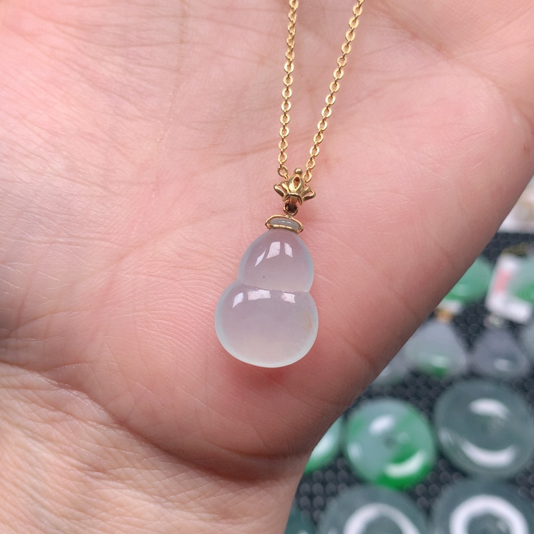【闪购商品】翡翠吊坠(不含链)18K金镶嵌