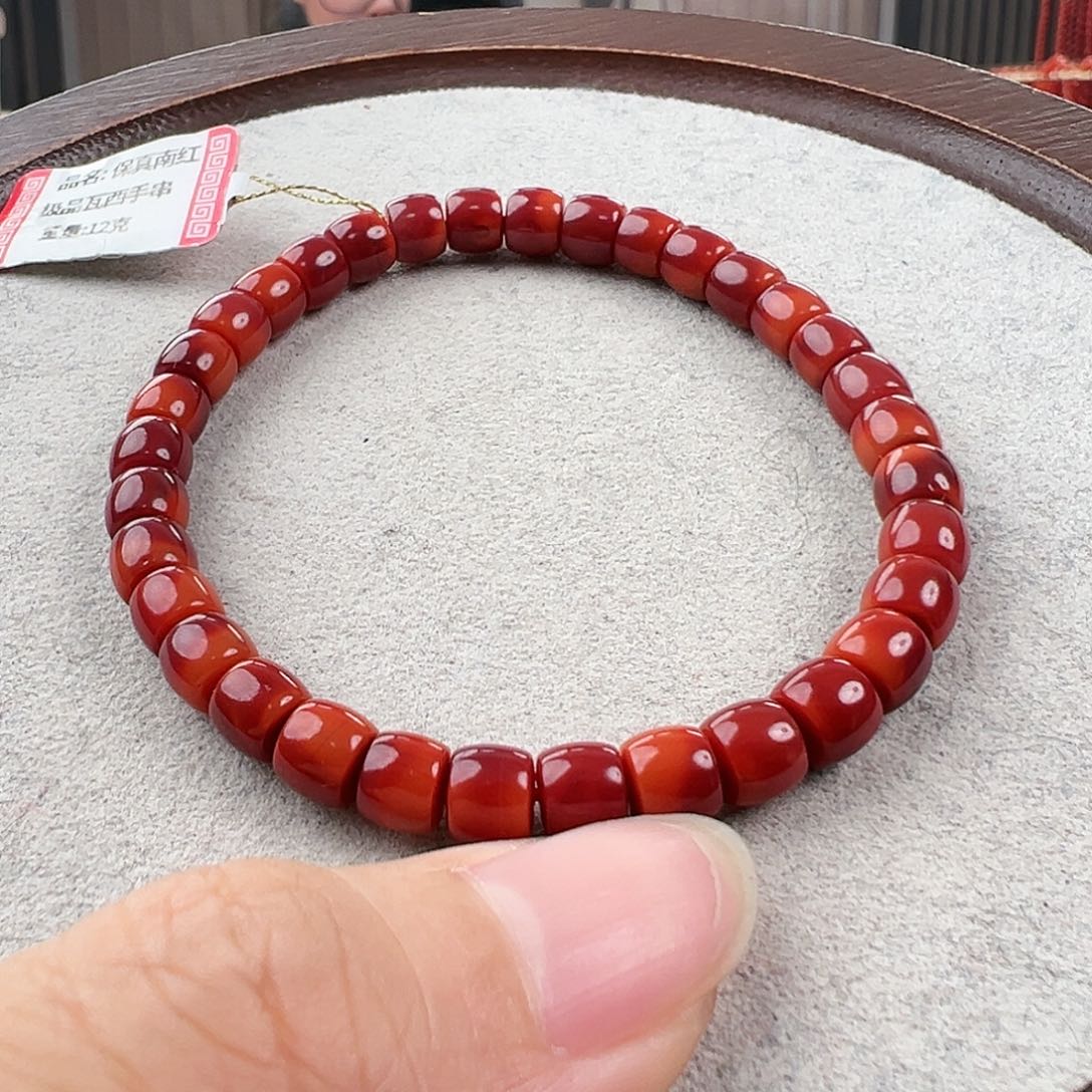 南红玛瑙手串未镶嵌