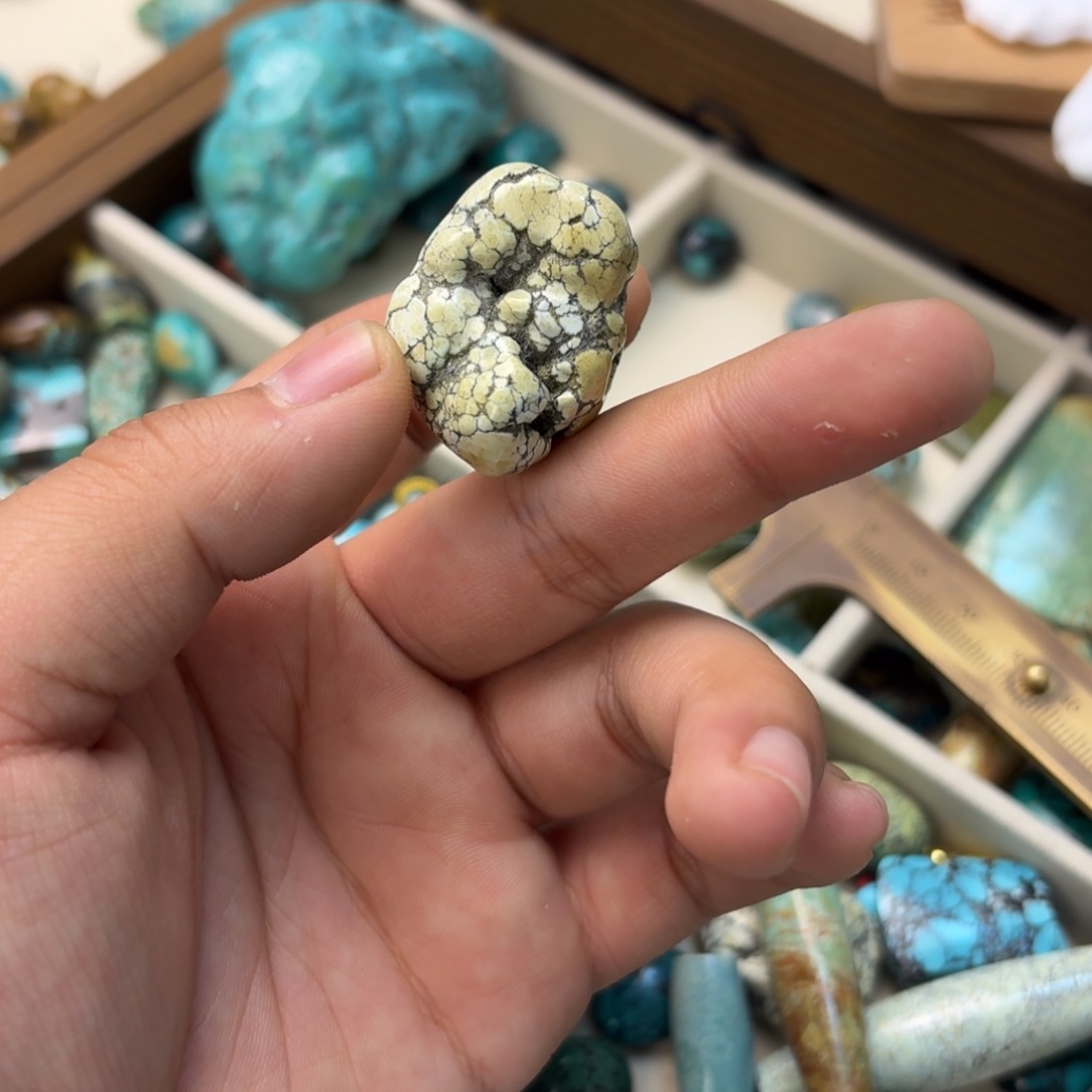 昊***0南红玛瑙未镶嵌绿松石