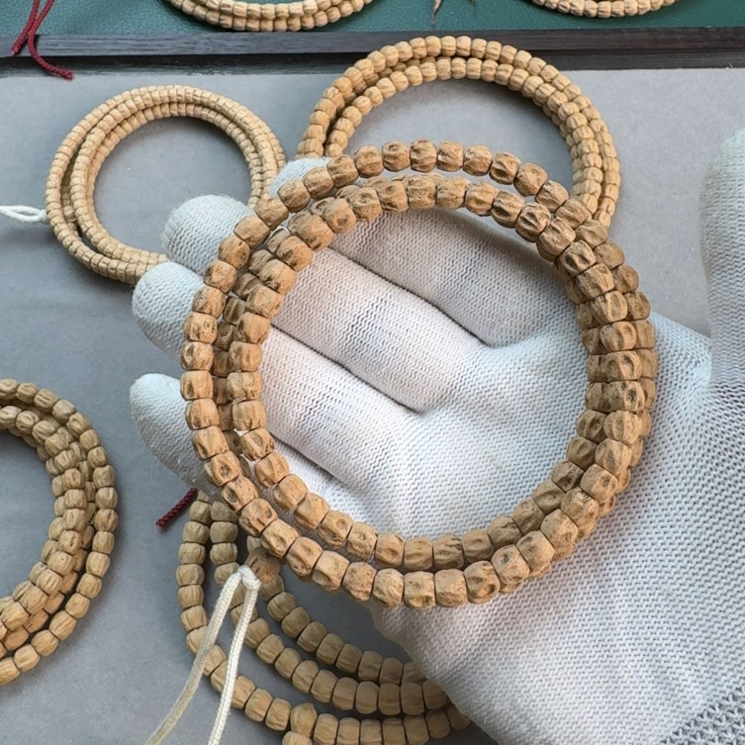 柏香籽/百香籽吊坠时****电