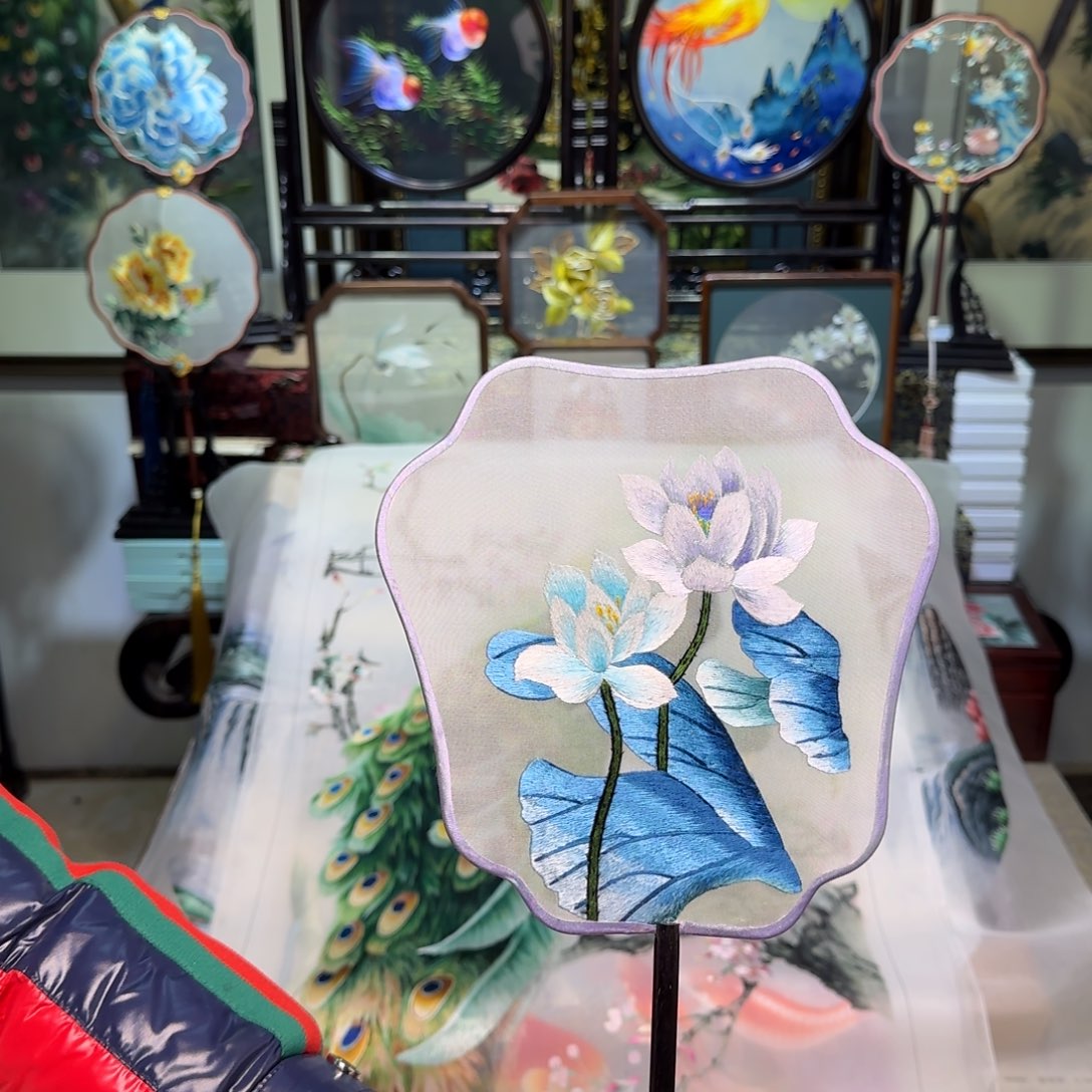 刺绣刺绣工艺精湛