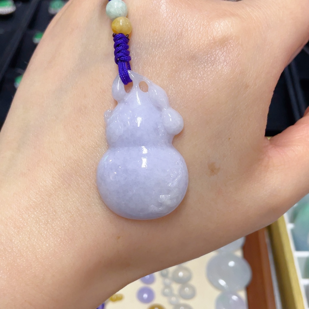 谦***然翡翠未镶嵌颈饰翡翠