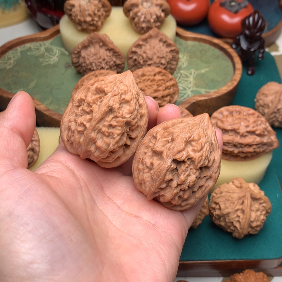 把件文玩核桃大沽石40.5