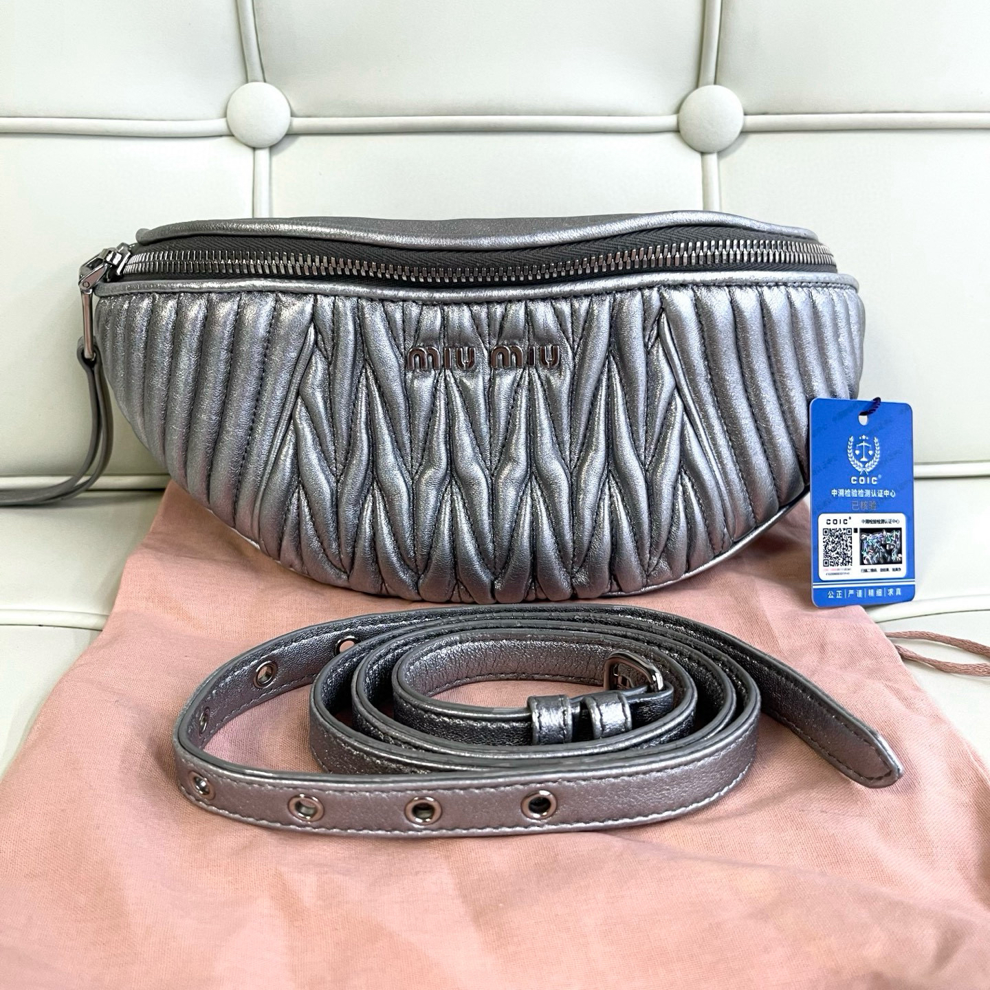 95新 MIU MIU/缪缪 119452 miumiu月牙包月亮腰包单肩
