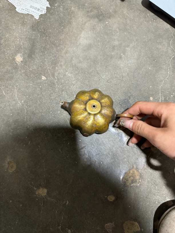 小铜件，，，，，，，，，，，，