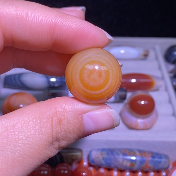 长***户玛瑙/玉髓未镶嵌颈饰