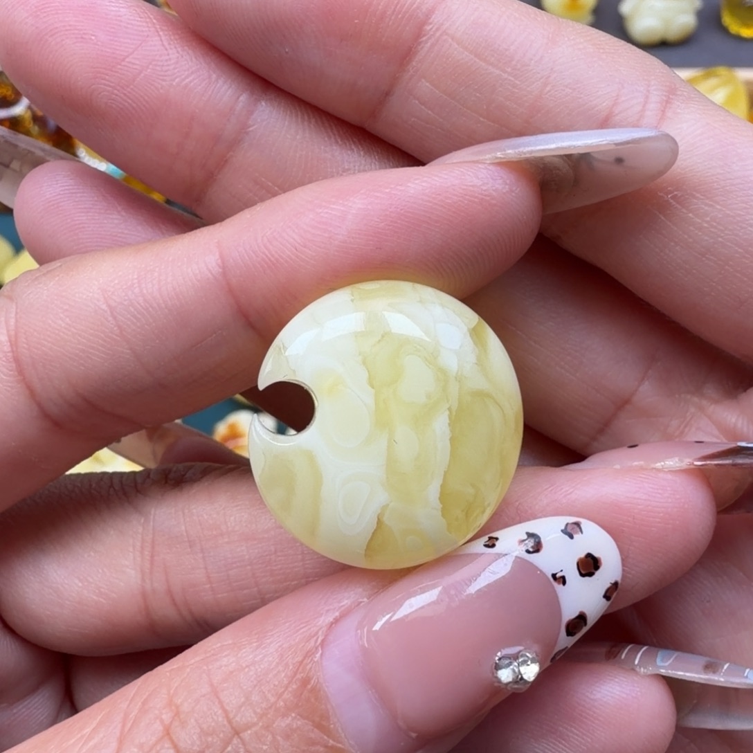 蜜蜡未镶嵌裸石蜜蜡