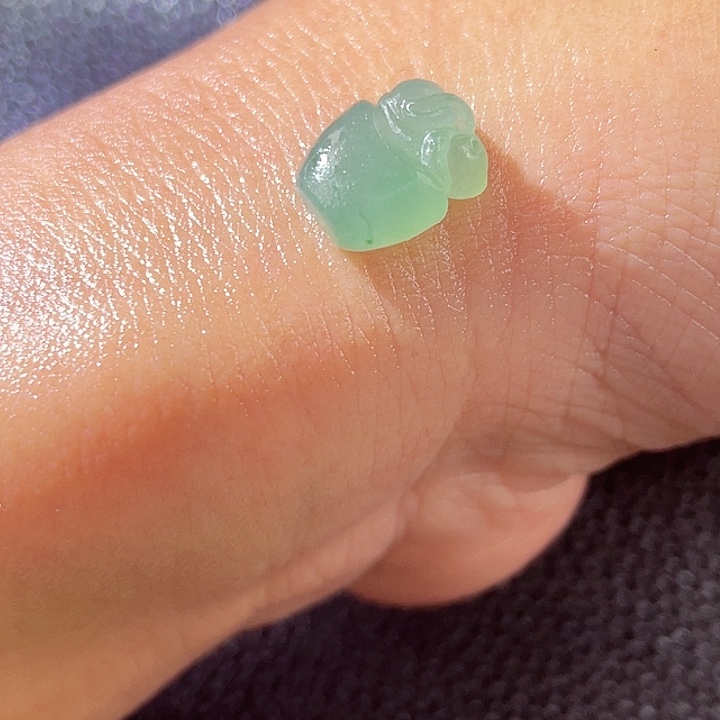 未镶嵌定制翡翠翡翠