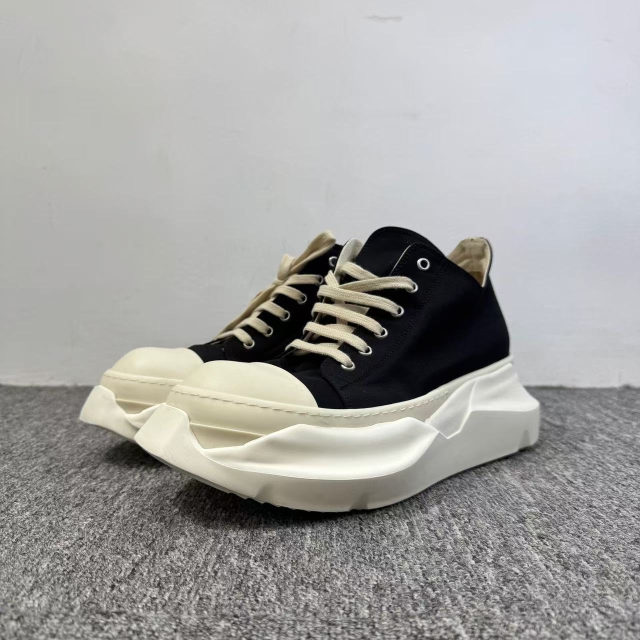 99新 RICKOWENS Rick Owens 异形坦克鞋/42码/编码16448