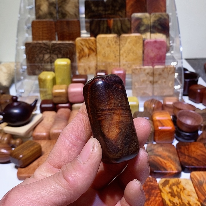 木钟**生木质把玩件685544个