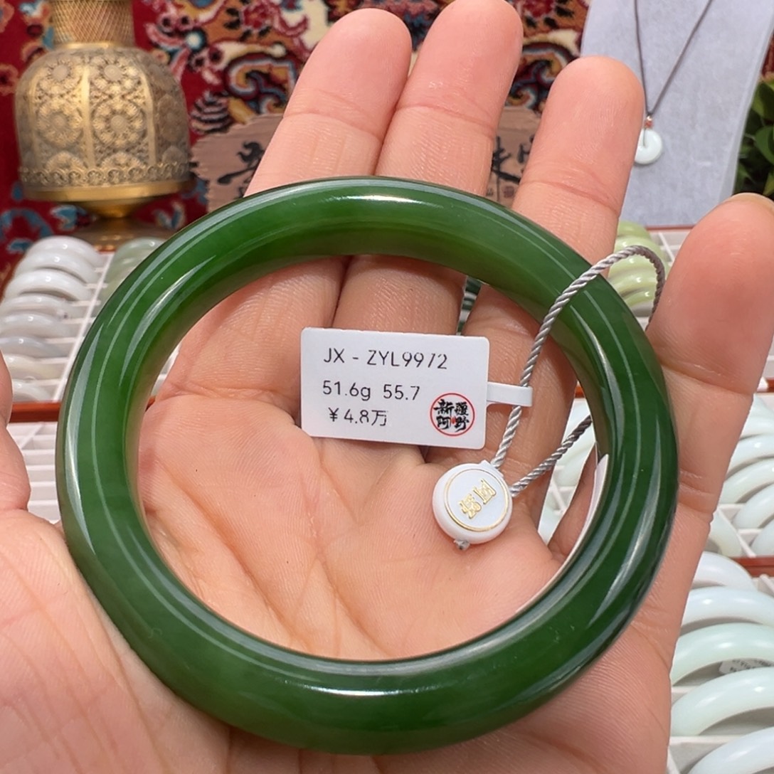 和田玉（白玉）未镶嵌手镯菠菜绿和田玉手镯55.7