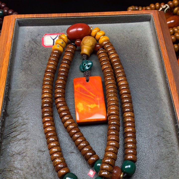 星月菩提吊坠菩提