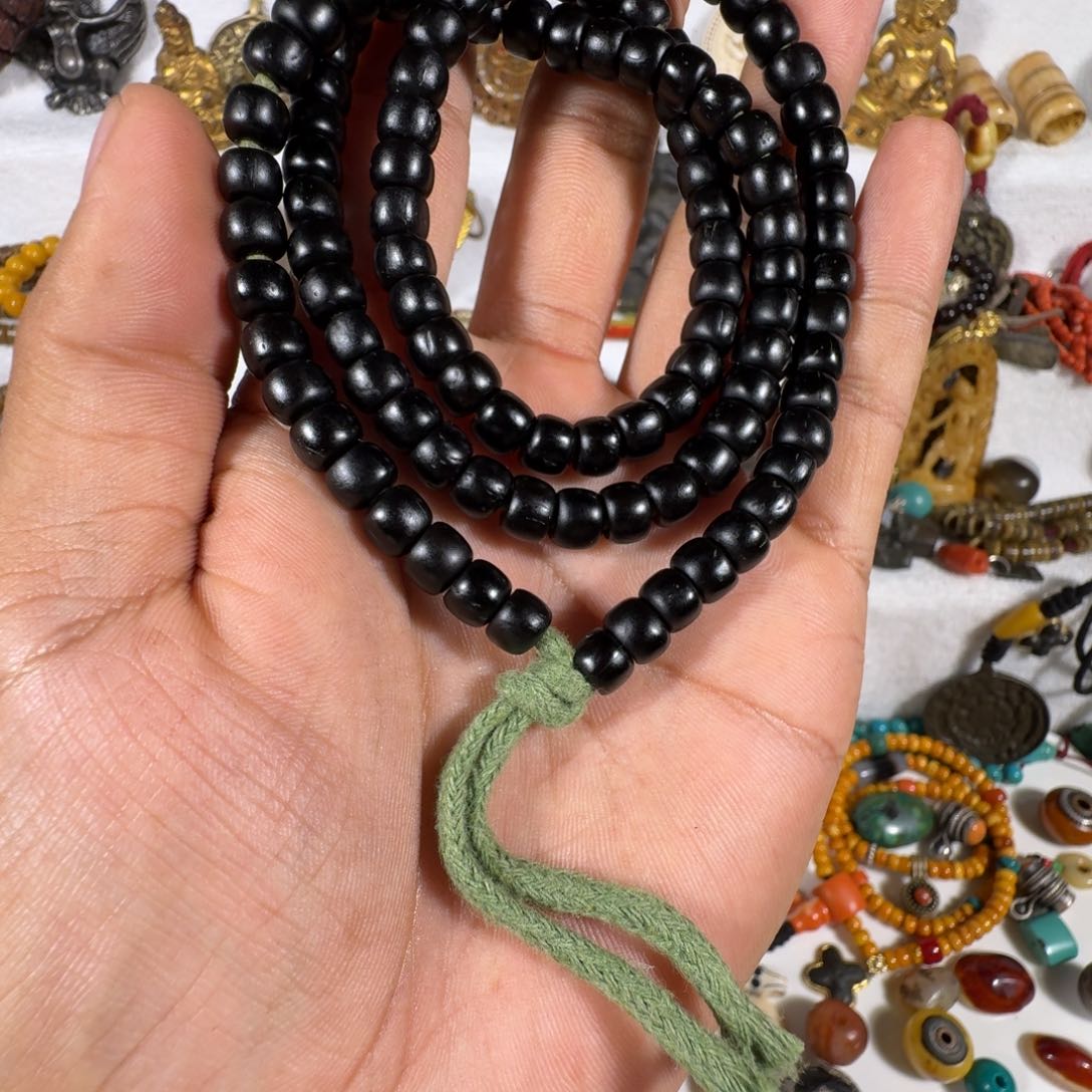 香榧木《****》耶什么蒂的