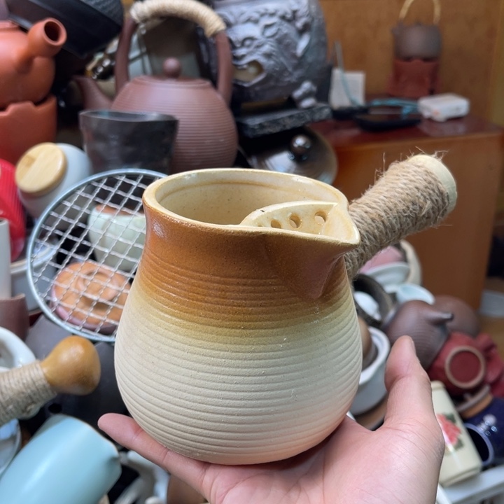 摆件陶他也不会在那里说一