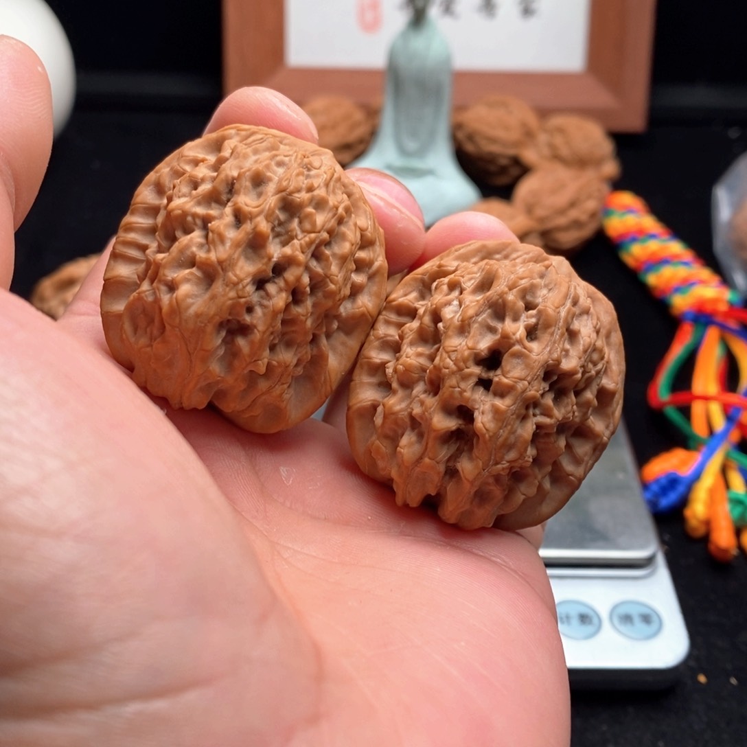 文玩核桃吊坠马老四38