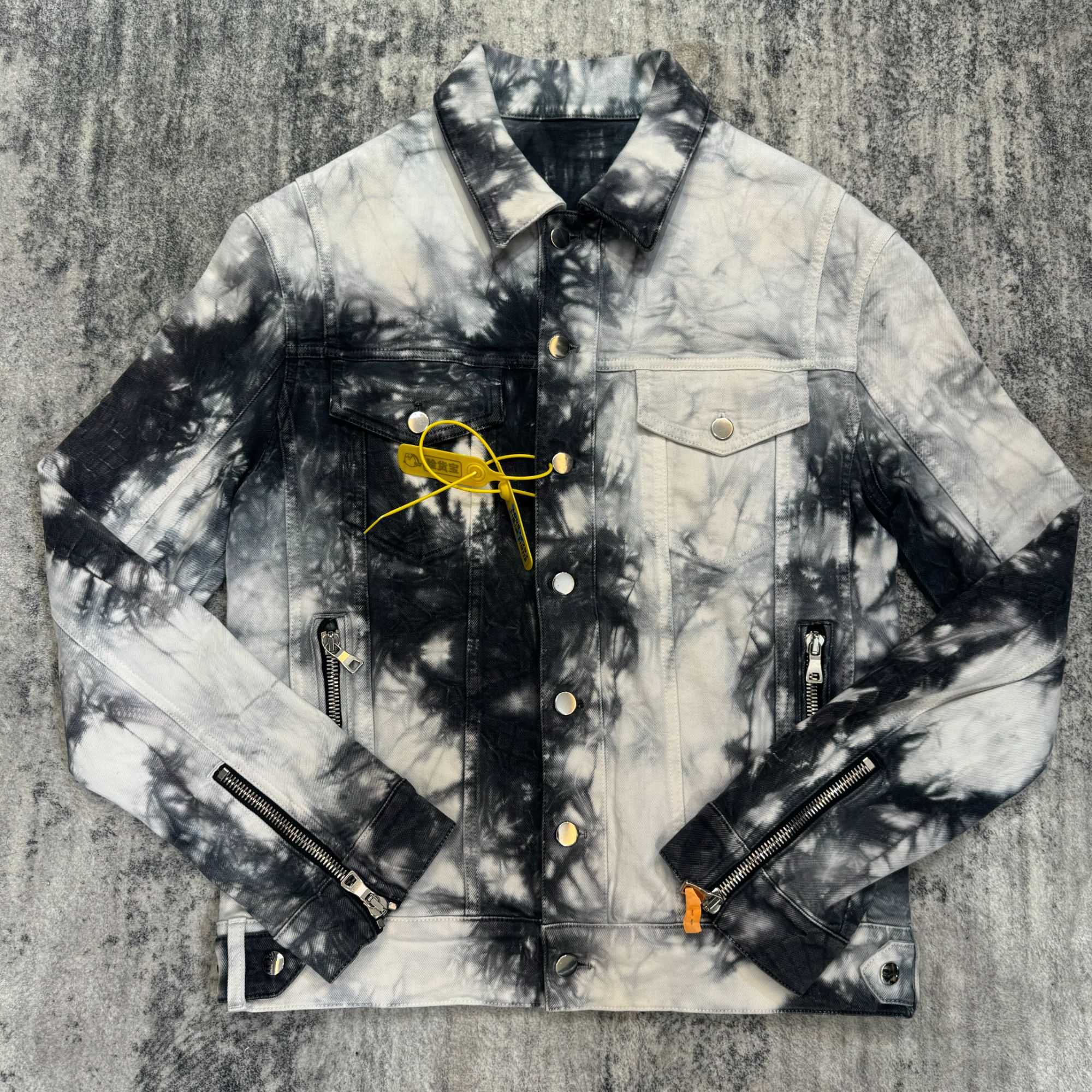 99新 BALMAIN/巴尔曼 泼墨风牛仔外套LYGP041