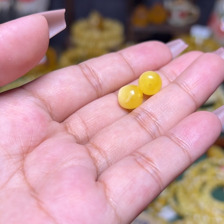 未镶嵌琥珀珠宝奇石多样性发其一