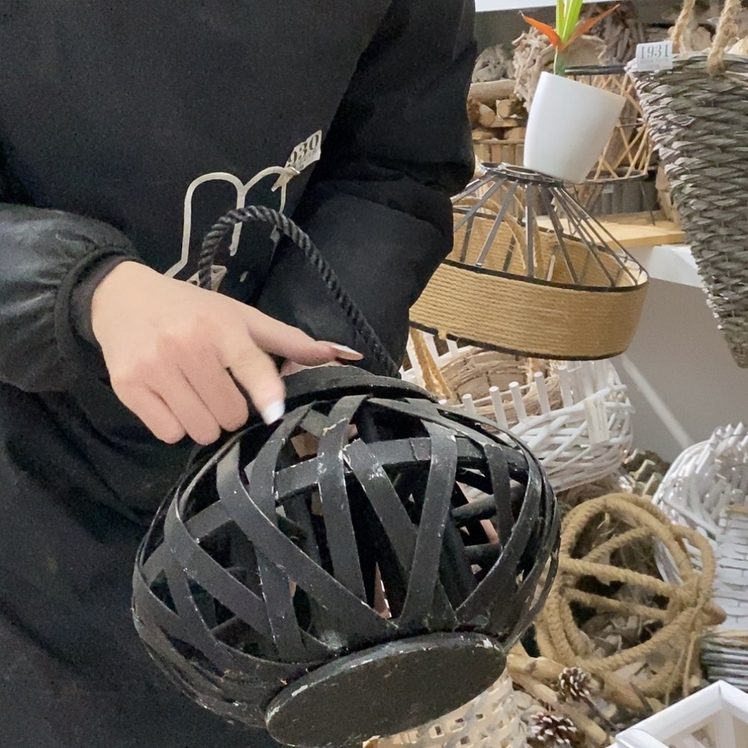 微瑕放漏不退不换花盆