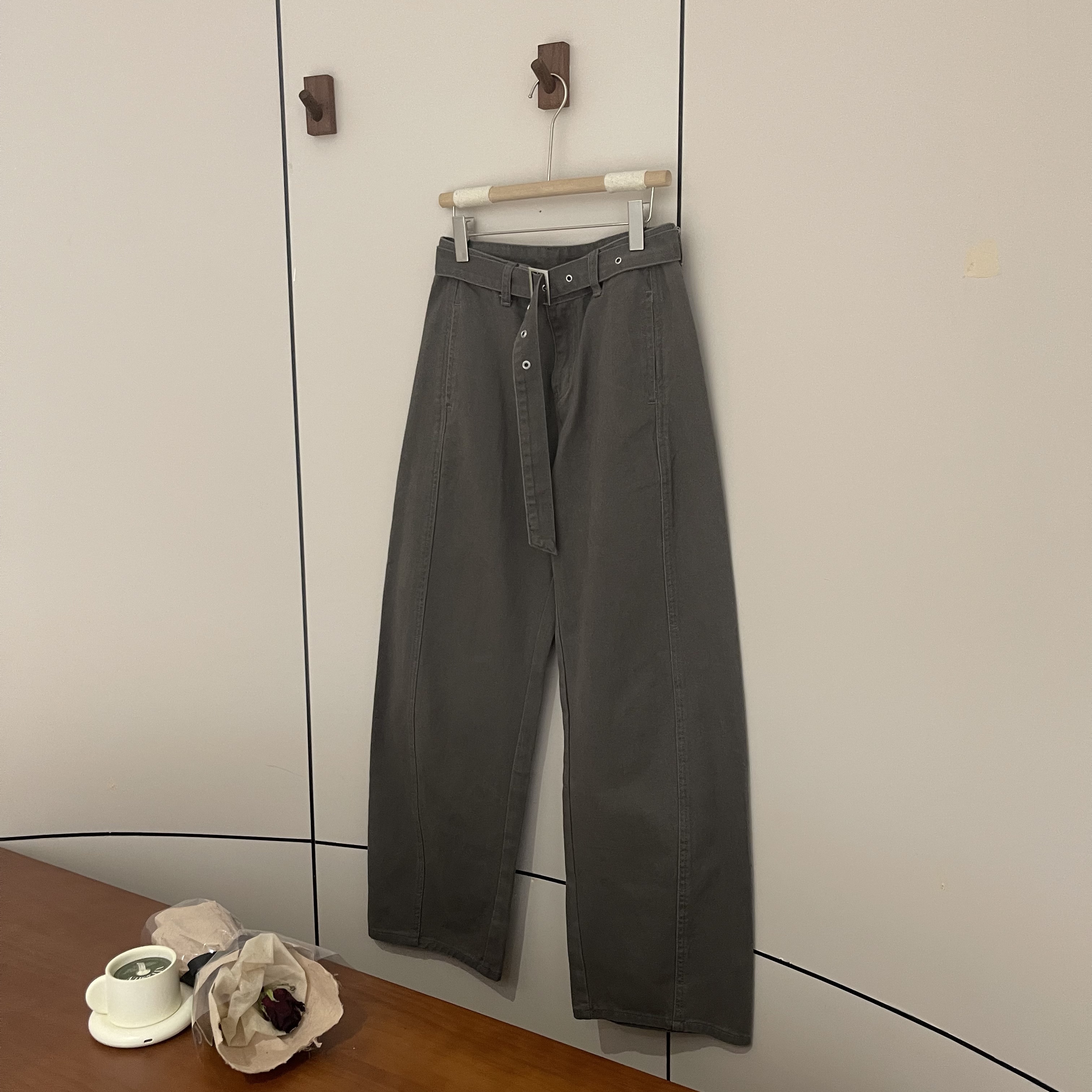 新款韩版简约设计感腰带纯色休闲裤J8051C