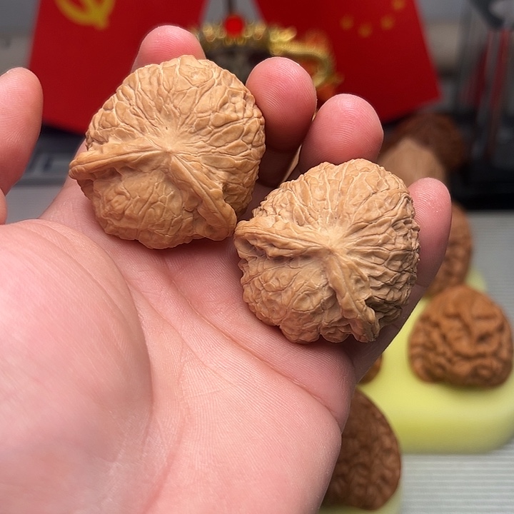 文玩核桃吊坠南瓜墩异形