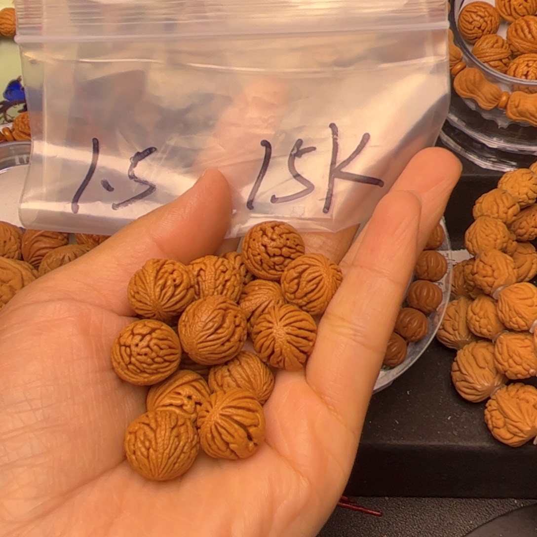 *****桃核吊坠龙纹桃核