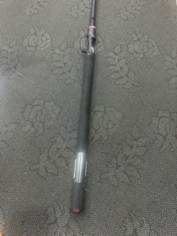 九，ARK路亚竿，枪柄710gs，轻微痕迹，无磕碰开裂，裸杆