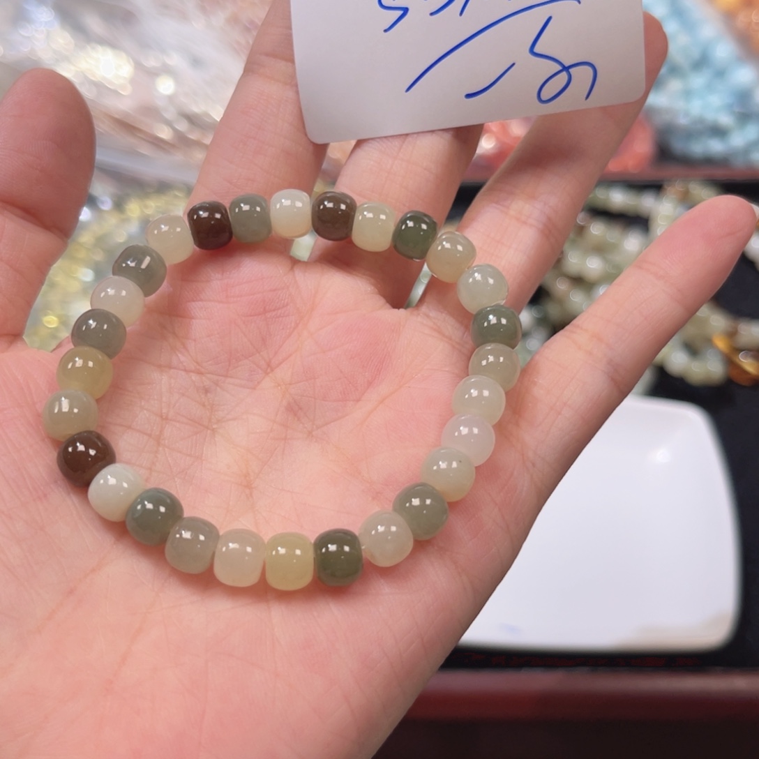 水晶未镶嵌珠宝半成品132 。       