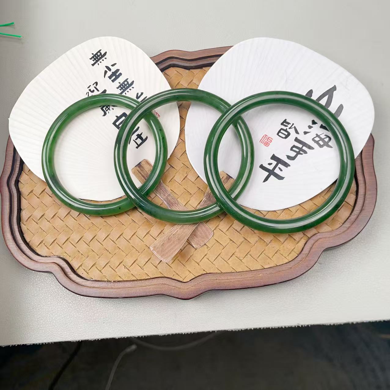 和田玉碧玉美人条手镯 多样性发货拍一单发一个