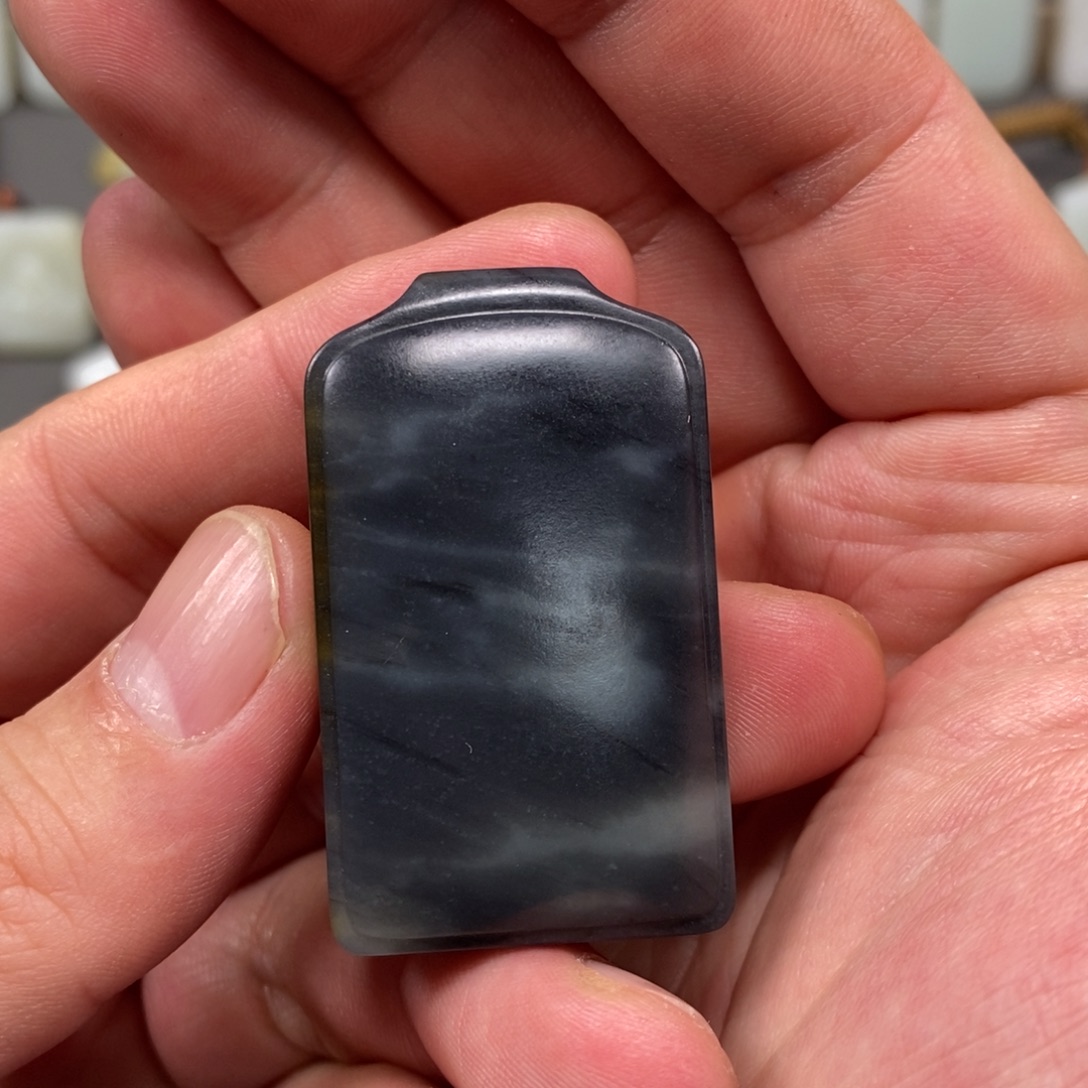 和田玉未镶嵌吊坠(赠链)和田玉青花平安牌吊坠