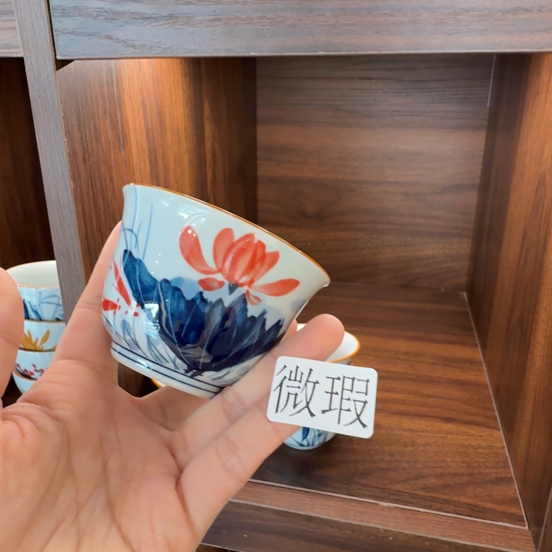 釉下手绘茶具微瑕