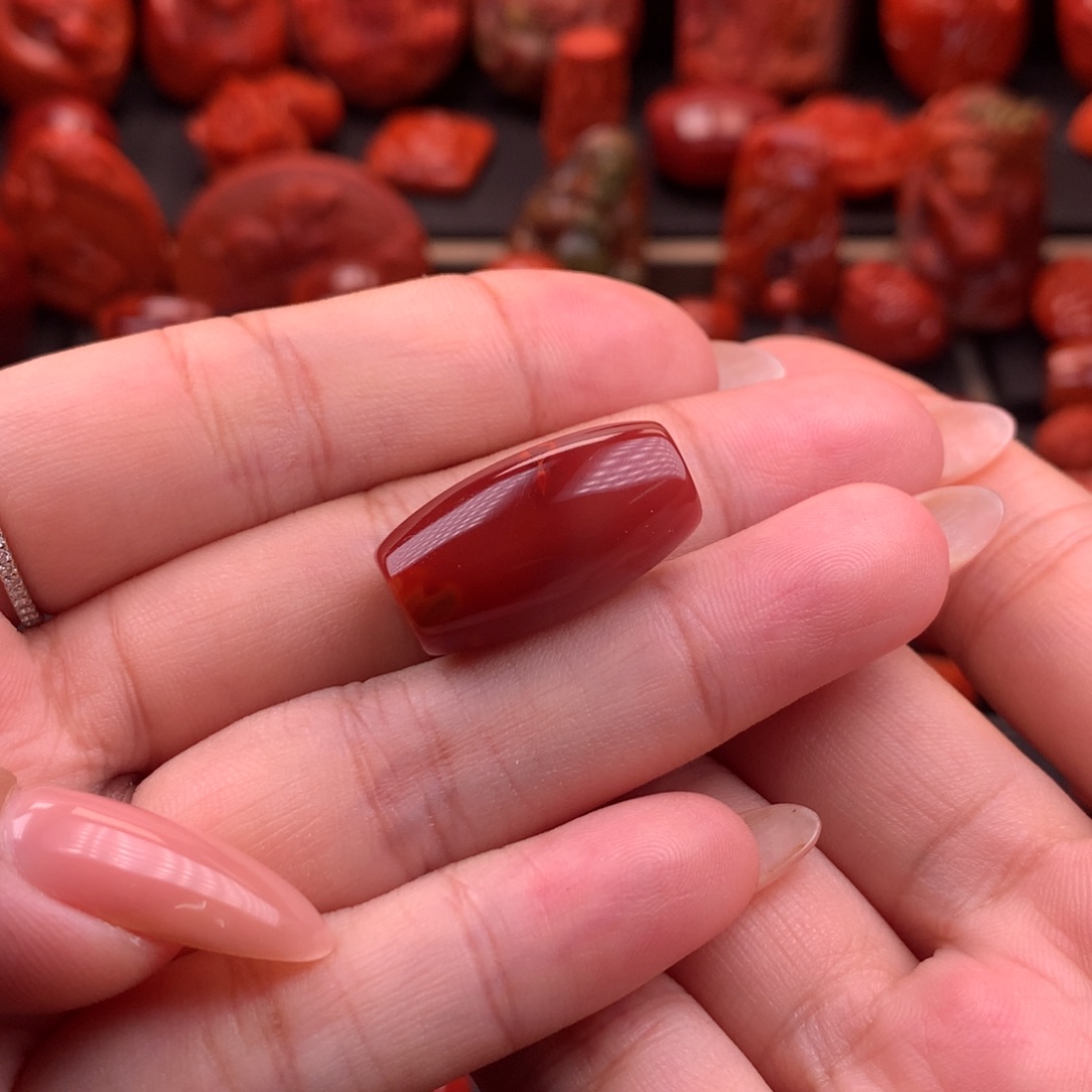 南红玛瑙川料筒珠12.7mm未镶嵌