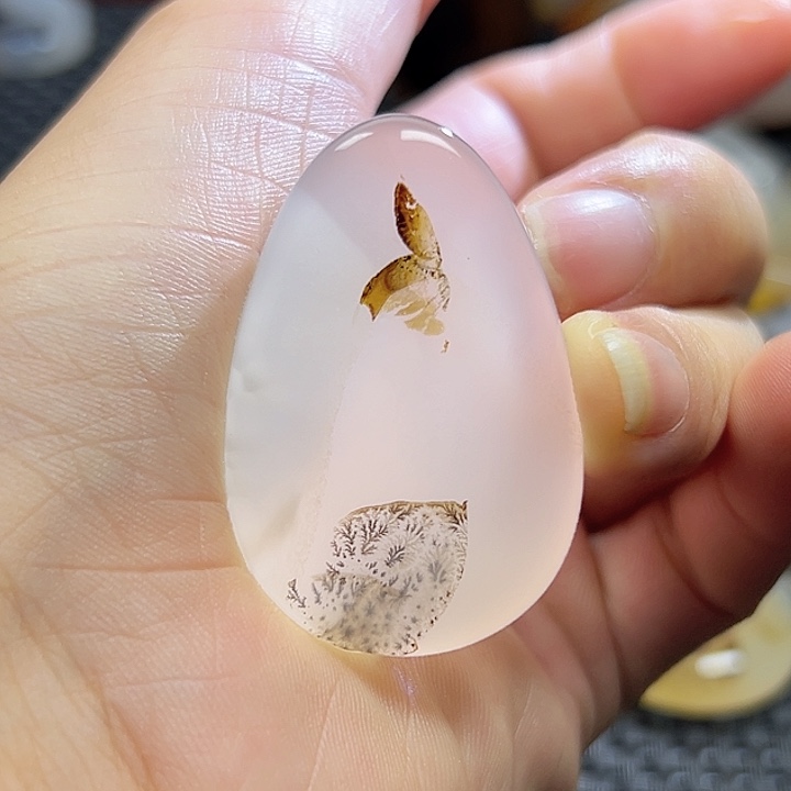玛瑙/玉髓未镶嵌珠宝半成品