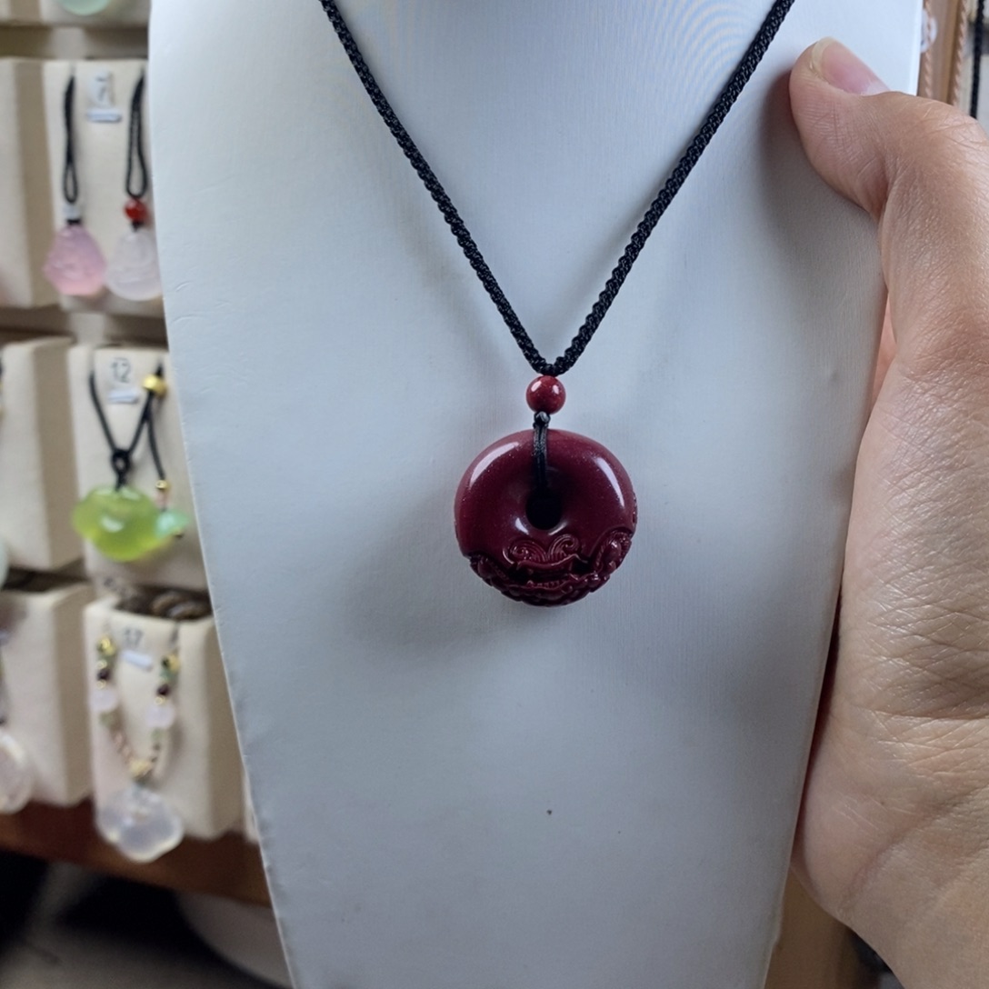 玛瑙/玉髓合金颈饰