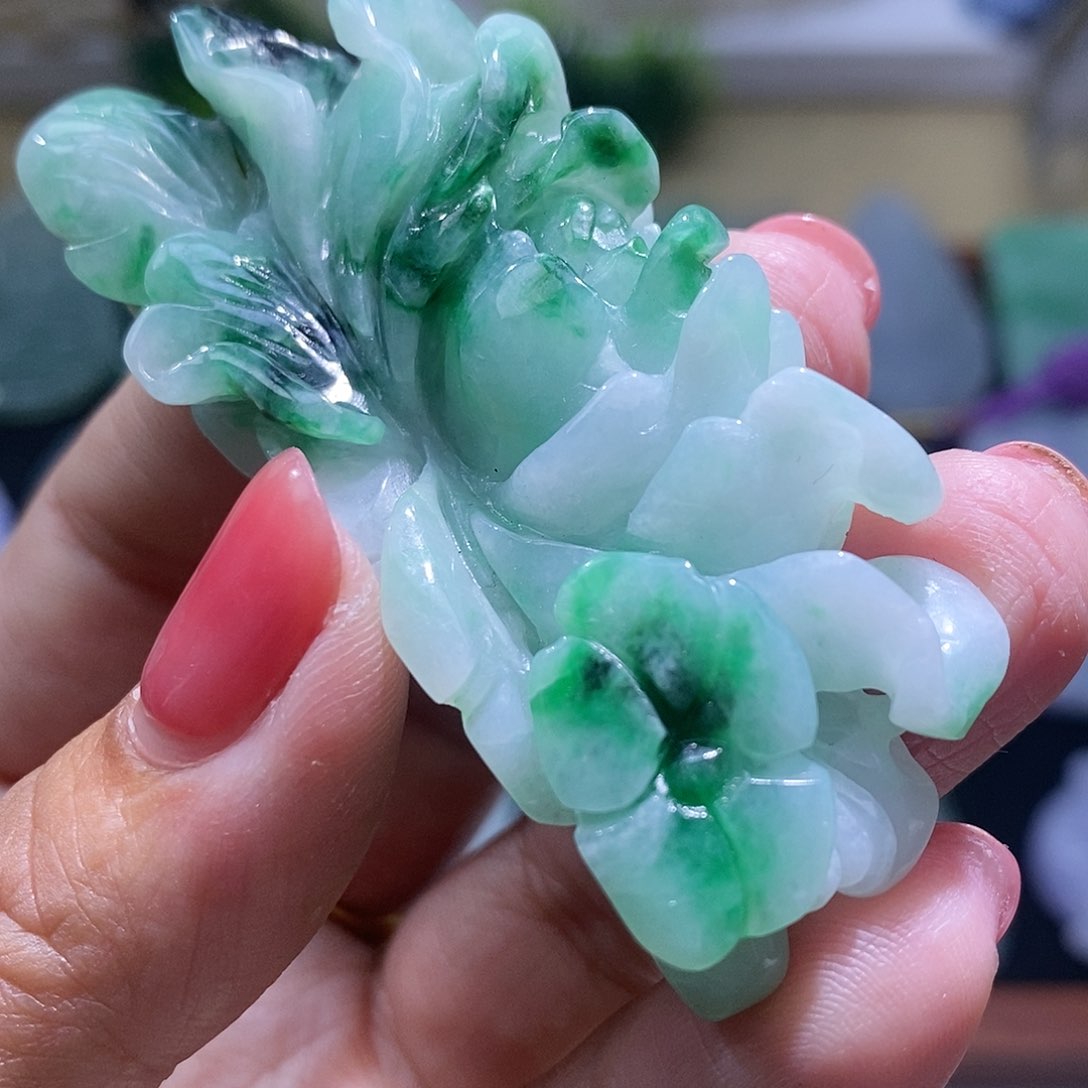 【闪购商品】翡翠未镶嵌颈饰花