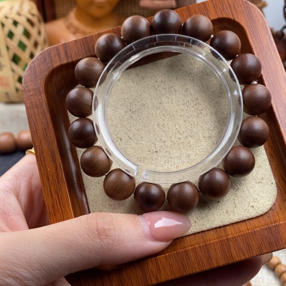 手串/手链檀香木迈索尔，老山檀香，奶香1.2（微瑕）