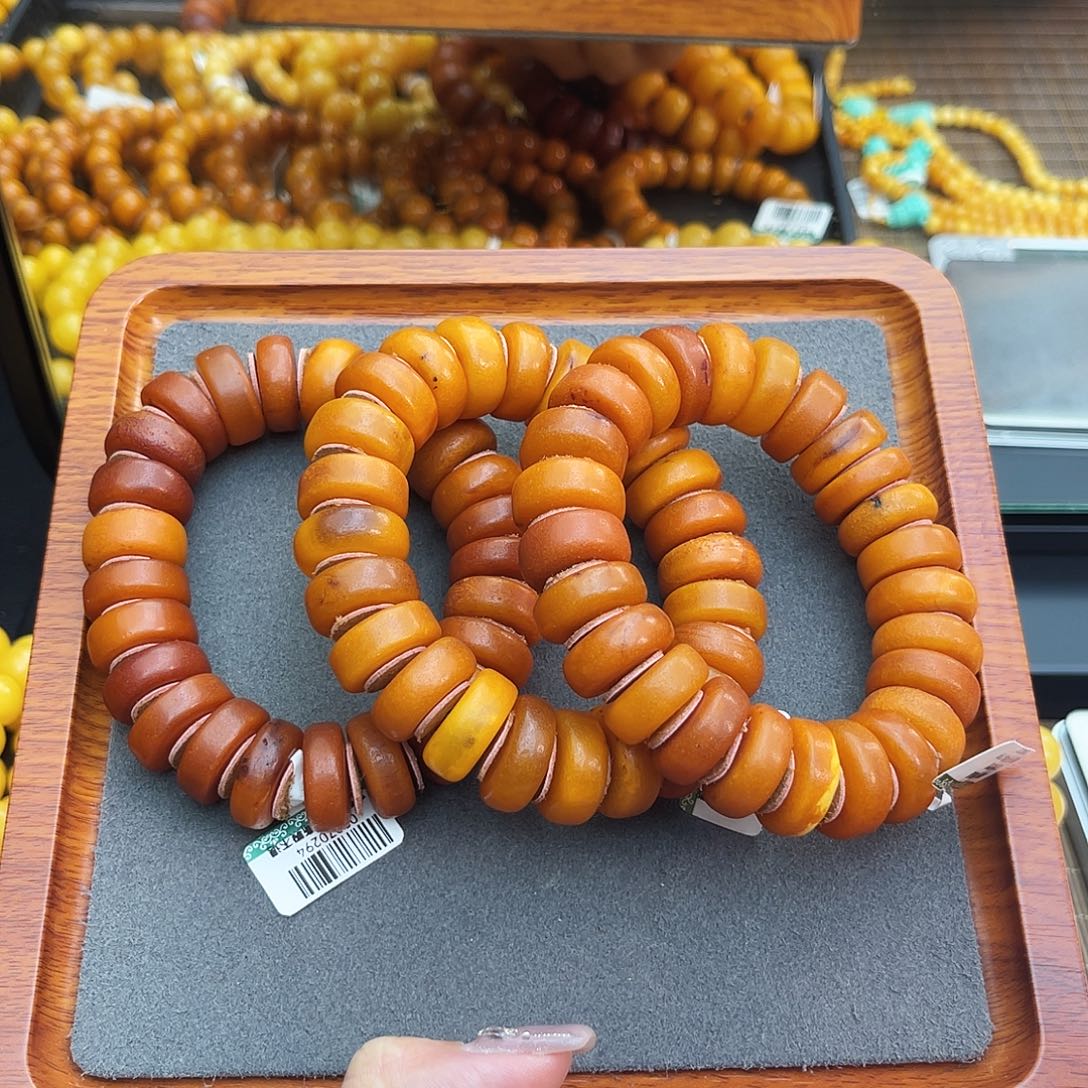 琥珀手链未镶嵌19 m多样性发其一