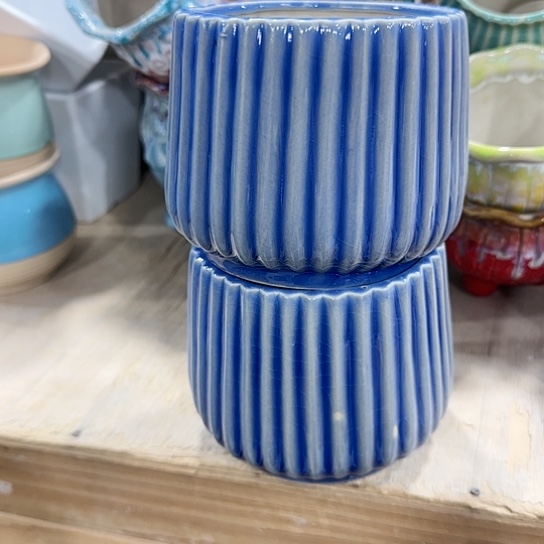 有孔！！有问题问客服，满9元包邮