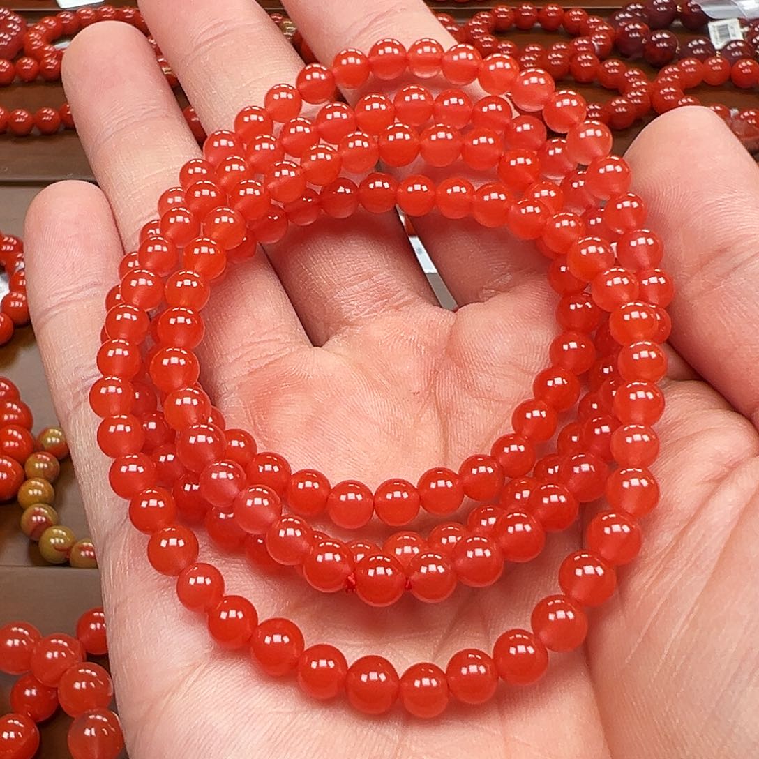 南红玛瑙未镶嵌手链