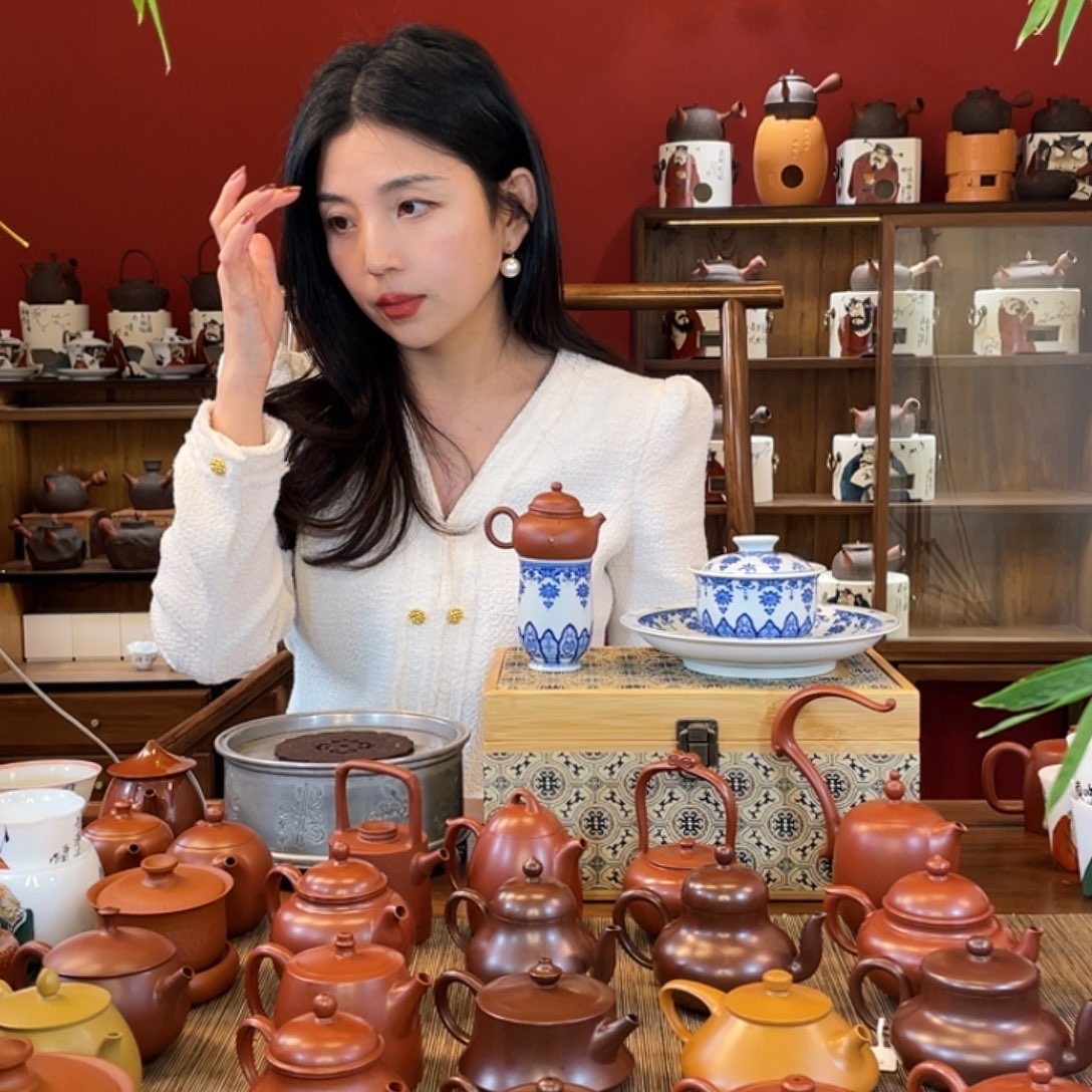 紫砂茶壶?*火……………