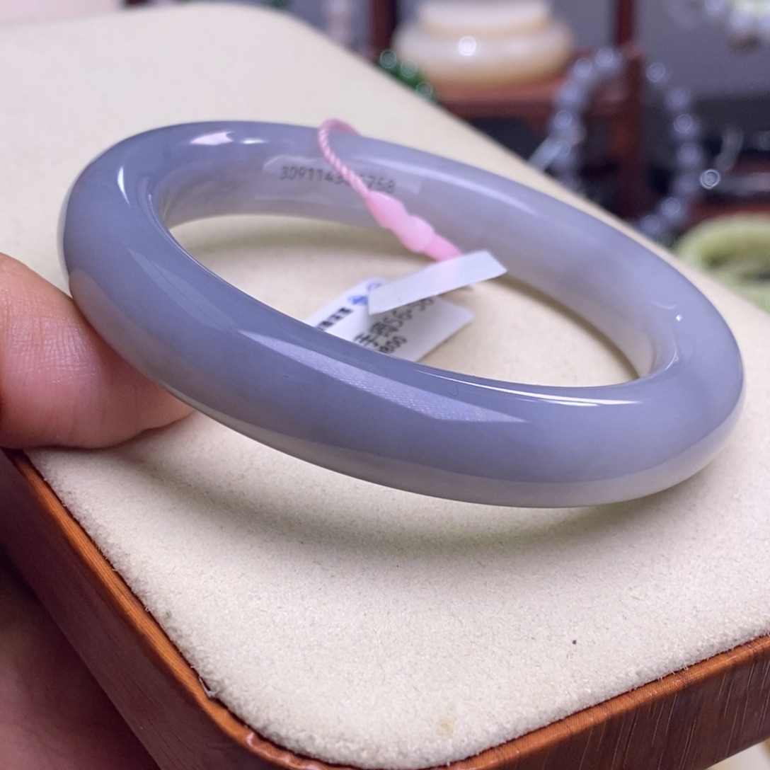 和田玉清货价老矿料冰烟紫半山水手镯57.4未镶嵌