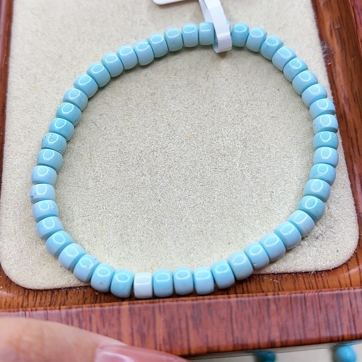 绿松石手链未镶嵌