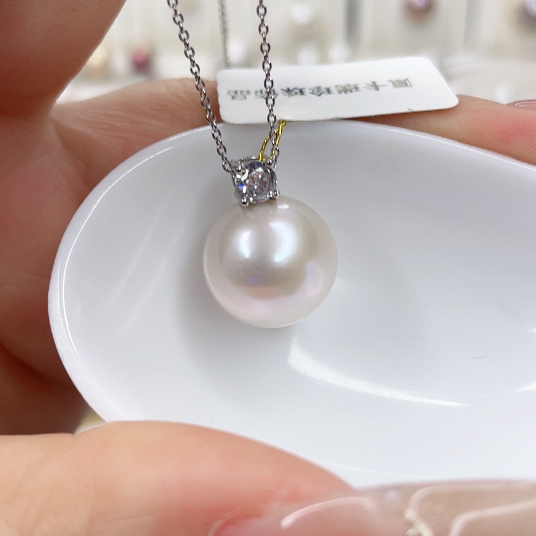淡水珍珠未镶嵌吊坠(赠链)
