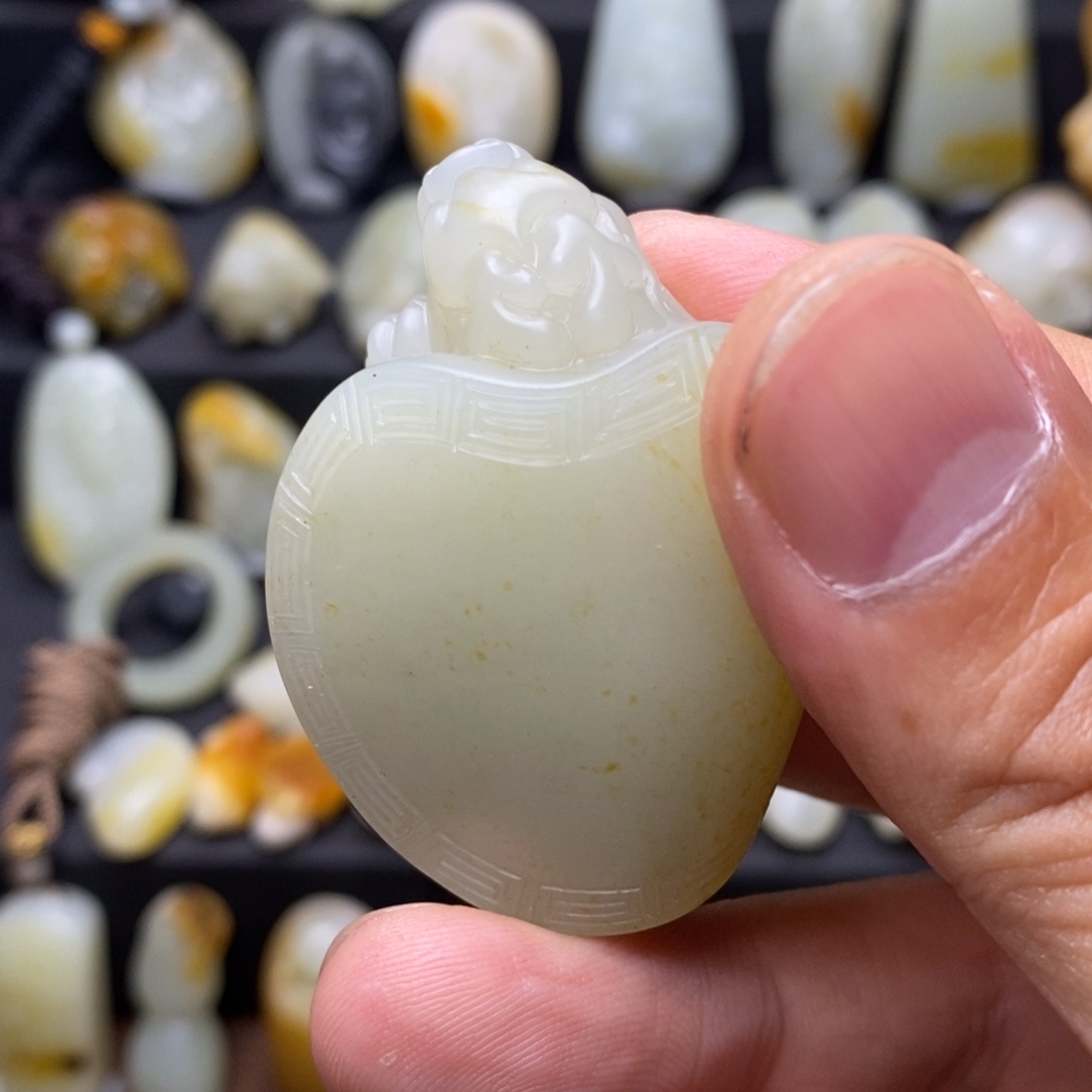 还***搜和田玉未镶嵌挂件